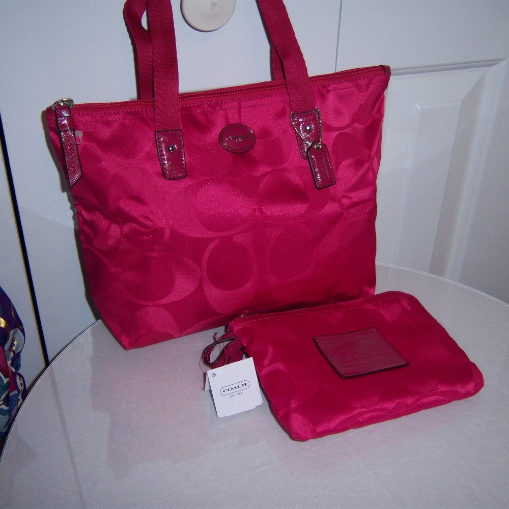 NWT Coach Signature Tote Bag Set
